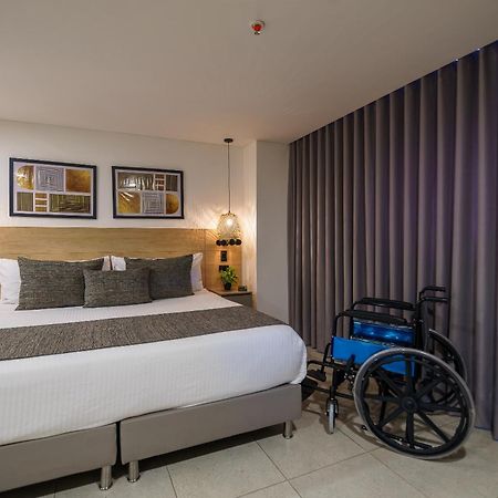 First Class Hotel Медельин Экстерьер фото