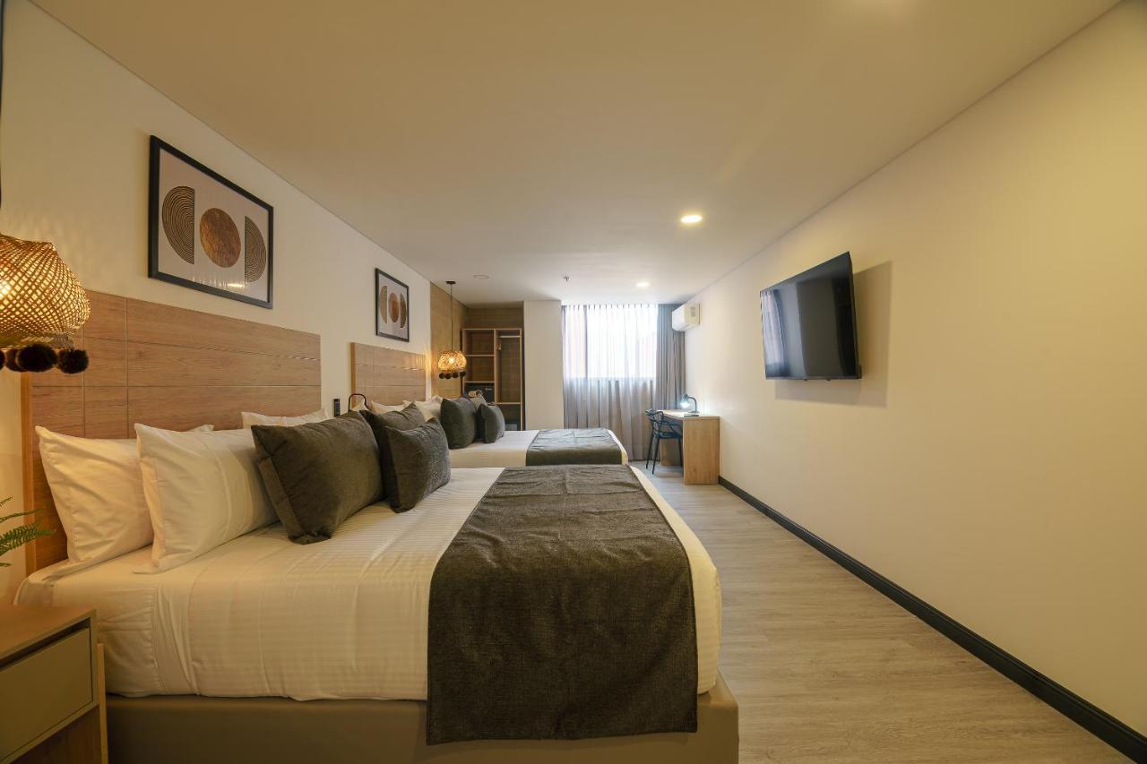 First Class Hotel Медельин Экстерьер фото